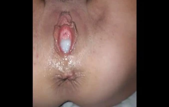 سكس عربي، انتحل صفة طبيب تجميل عراها وفشك كسها نيك